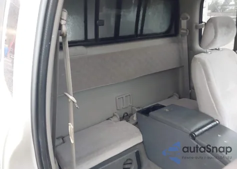 2003 Toyota Tacoma Base V6 from USA, damaged, VIN 5TEWN72N03Z296879